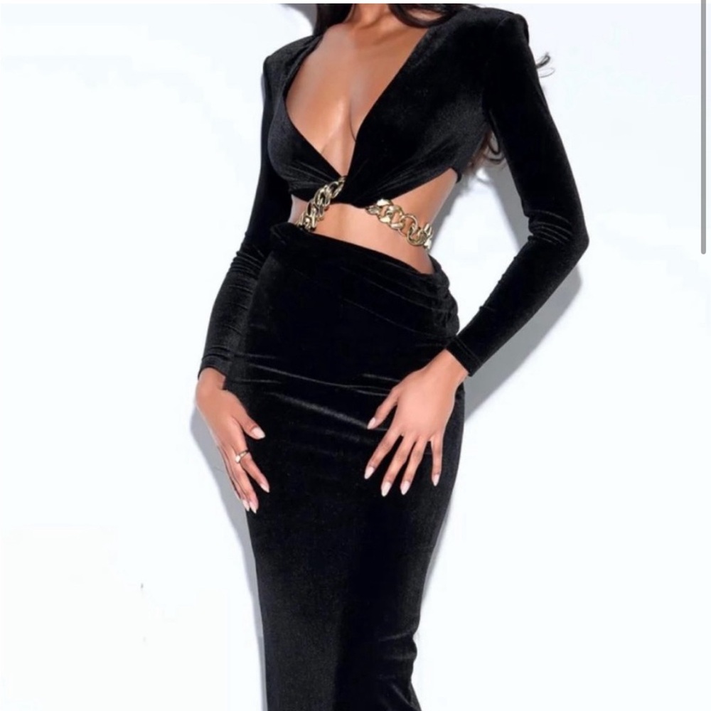 Size 2 elegant velvet 2 piece long maxi dress gown
